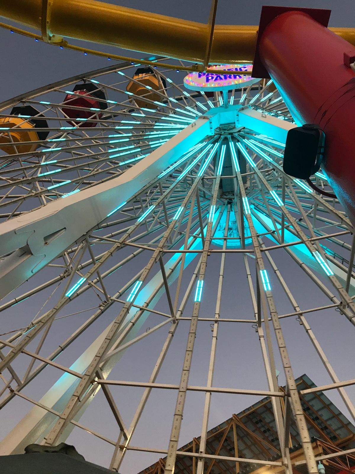 ディズニーのスターウォーズ ライズ オブ レジスタンスに参加出来た人に「俺...