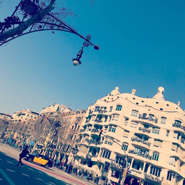 スペイン・バルセロナ「My first Cruise trip-4」の写真：いつでも美しい街。バルセロナ。街歩きも楽...