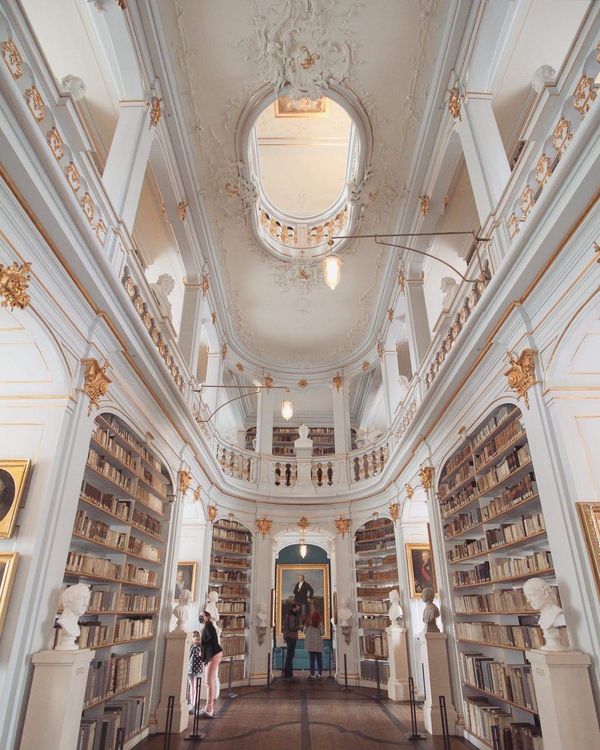 ドイツ・ヴュルツブルク「ハンブルク〜フランクフルト2泊3日のお引越し」の写真