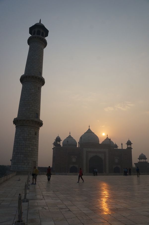 インド・デリー「「インドの旅」」の写真：１〜３）世界遺産フマユーン廟
４）タージ...