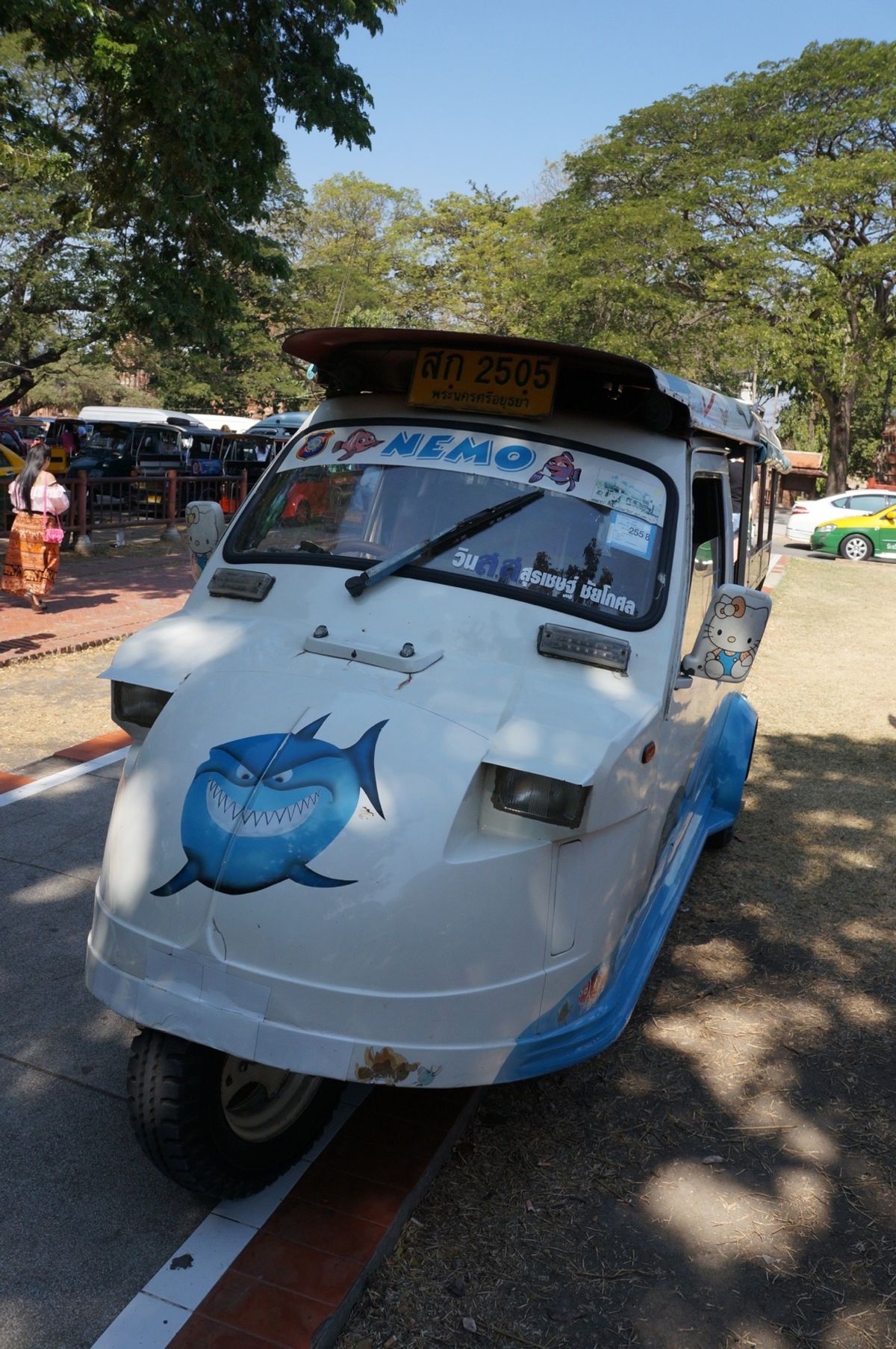 1）アユタヤ駅
2）バンコクファランポーン駅　アユタヤ行き
3）アユタヤ巡...