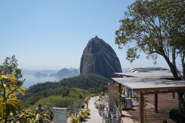 ブラジル・イグアス「「ブラジルの旅」」の写真：１〜４）世界遺産ポン・ヂ・アスーカルとそ...