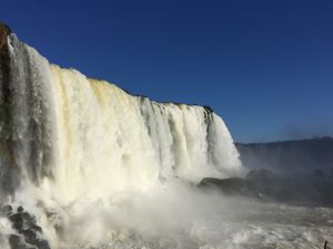１〜４）世界遺産イグアスの滝