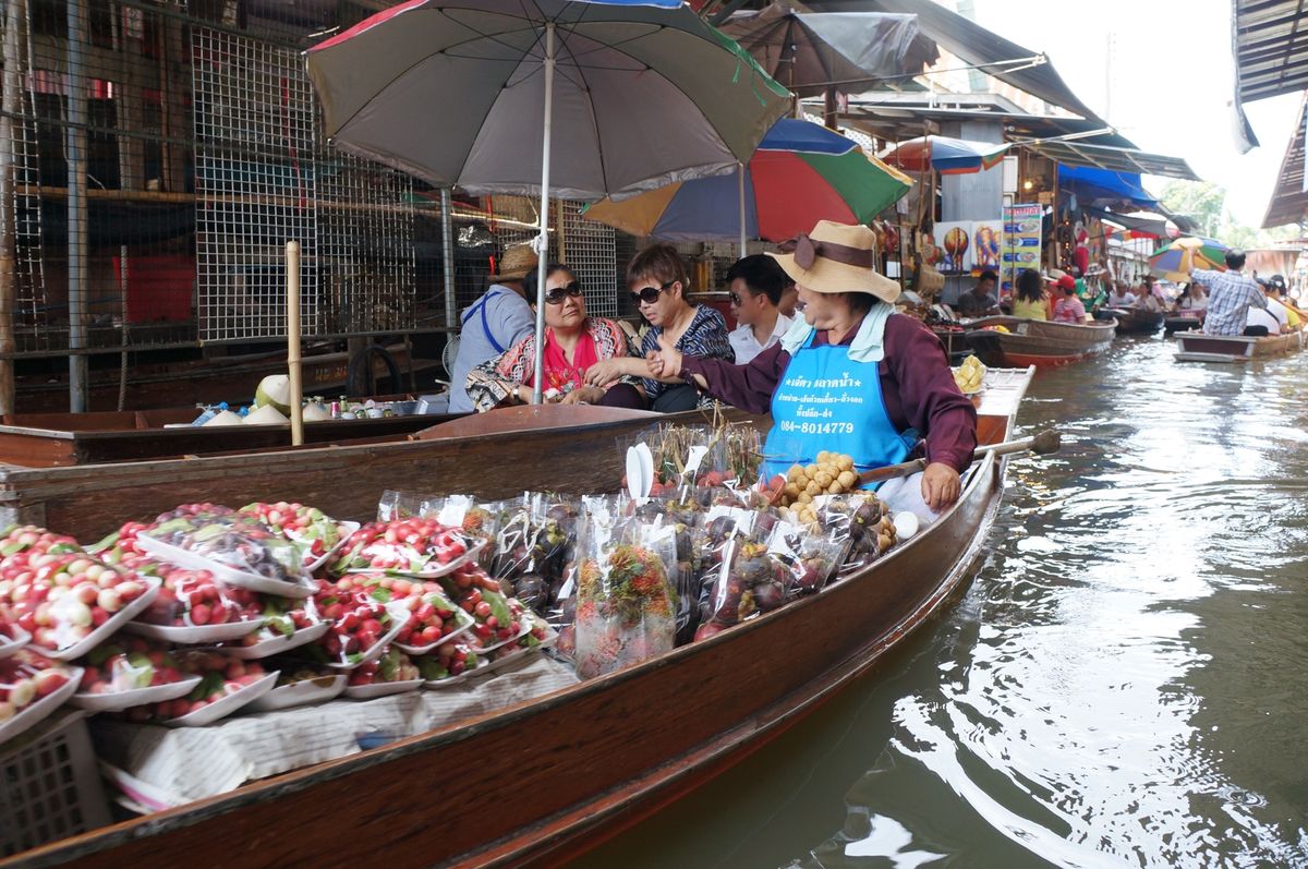 １〜４）バンコクの水上マーケット