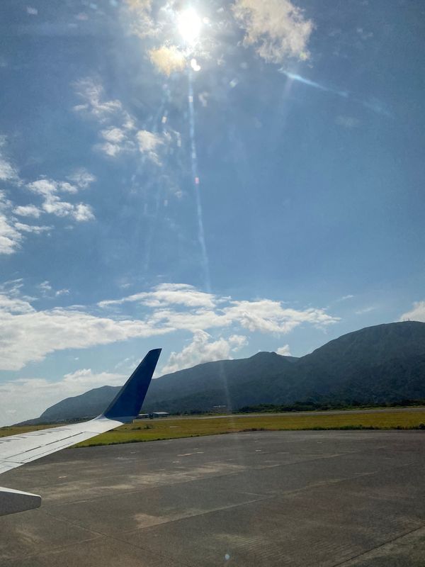 日本・東京都「八丈島 2020年夏最後の天の川」の写真：朝9時の便で羽田へ

レンタカーは8時オ...