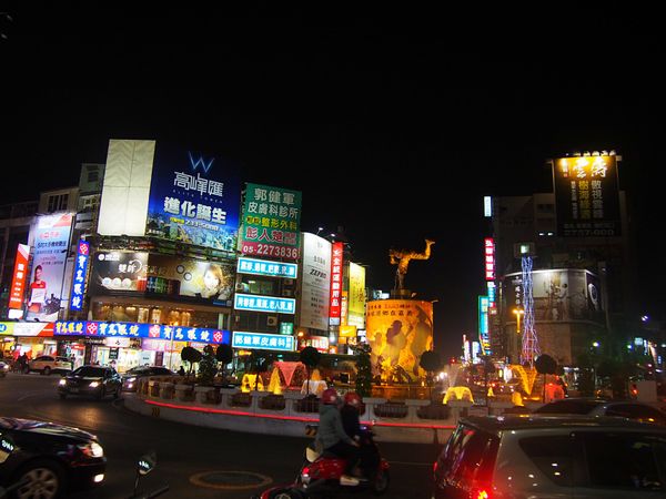 台湾・嘉義「台湾　御来光を拝みに阿里山へ」の写真：阿里山の入り口になるのは、嘉義市。
日本...