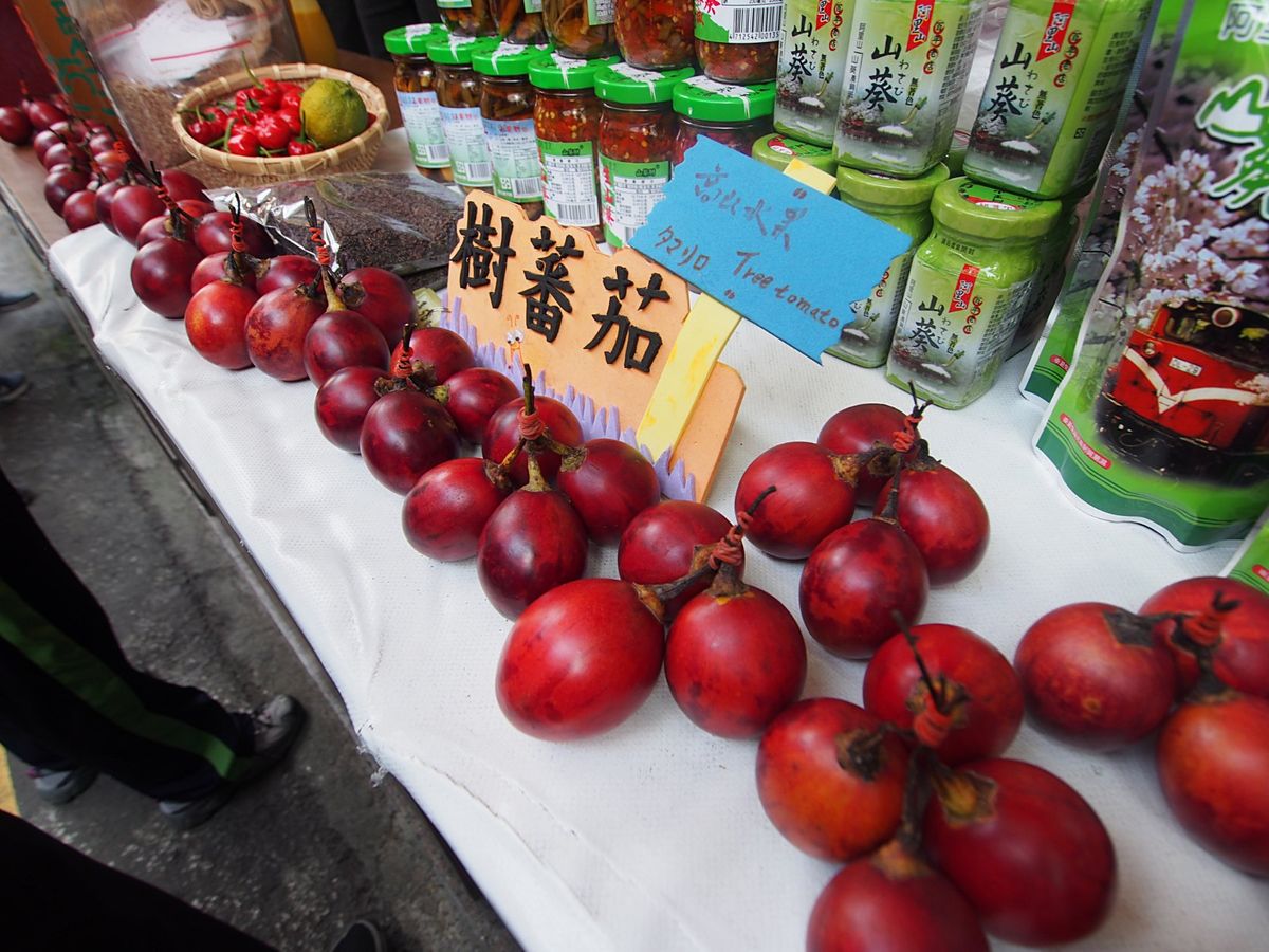 阿里山は茶葉の産地としても有名で、茶畑が広がっています。
また、訪問時期は...