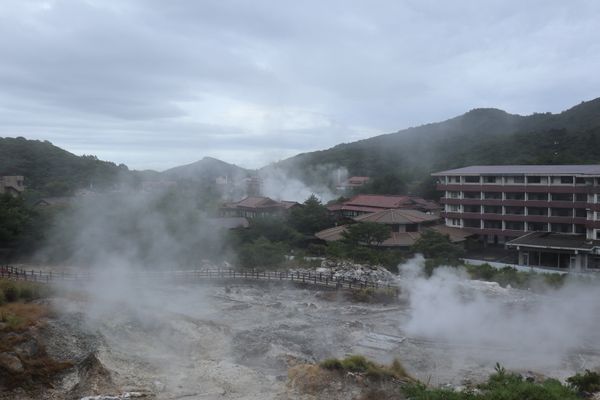 日本・長崎県「「長崎の旅」」の写真：１〜４）雲仙地獄