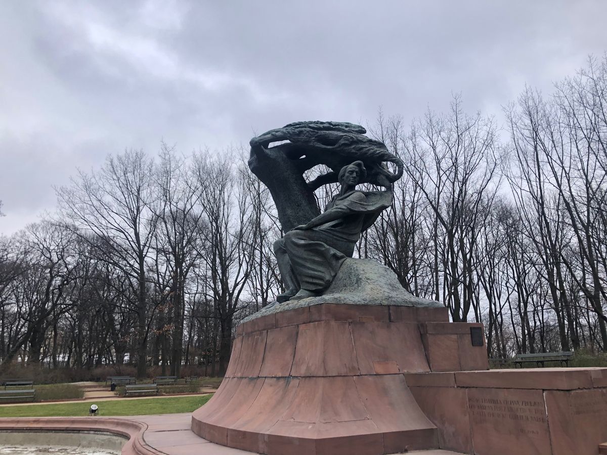 アウシュビッツは、人生で1度は訪れることをお勧めする。価値観、宗教観が変わる。