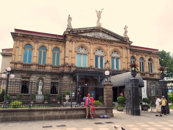 コスタリカ・サンホセ「コスタリカ 魅惑の動物王国をドライブ旅行🐸」の写真：サンホセ
コスタリカの首都のサンホセ、ス...