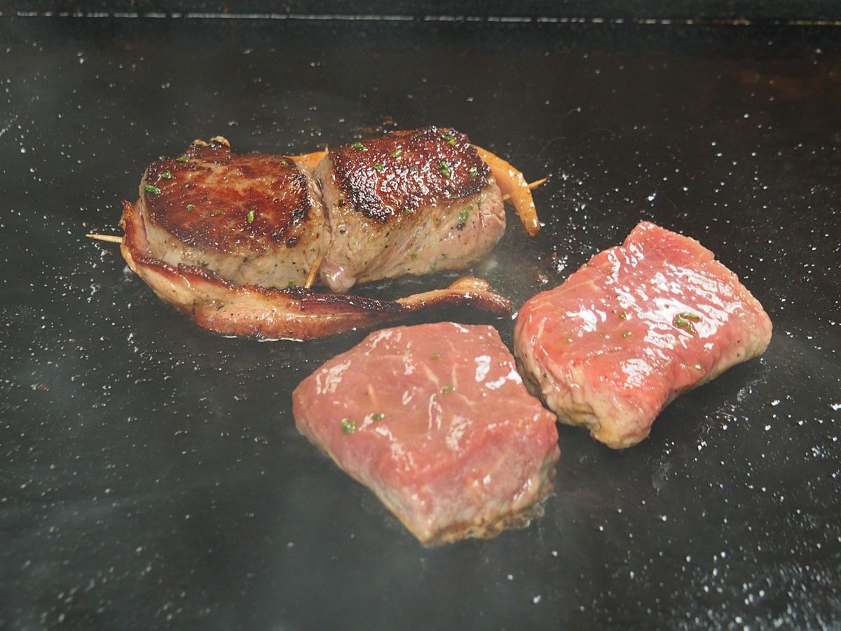 サルチー
サルセロからも近いサルチーの村は、伝統的な牛車カレータ作りが有名...