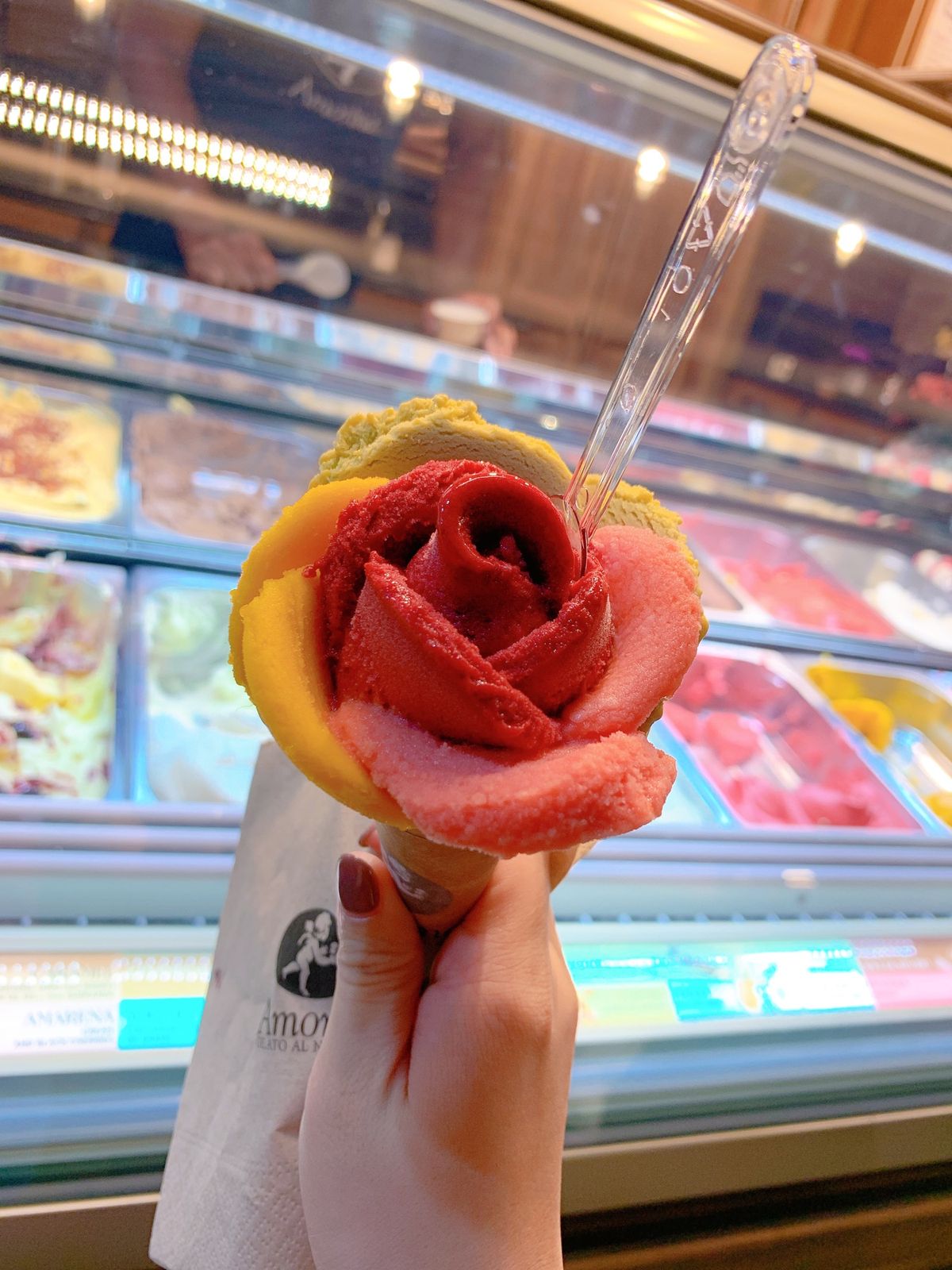 ２日目？

マルタ到着して、スリーマ散歩して早めの夕飯食べて、
ホテルで休...