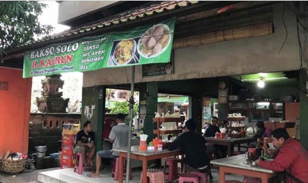 インドネシア・バリ島「2019年 バリ島」の写真：安い、うまい、小腹がすいたらここ。
すん...