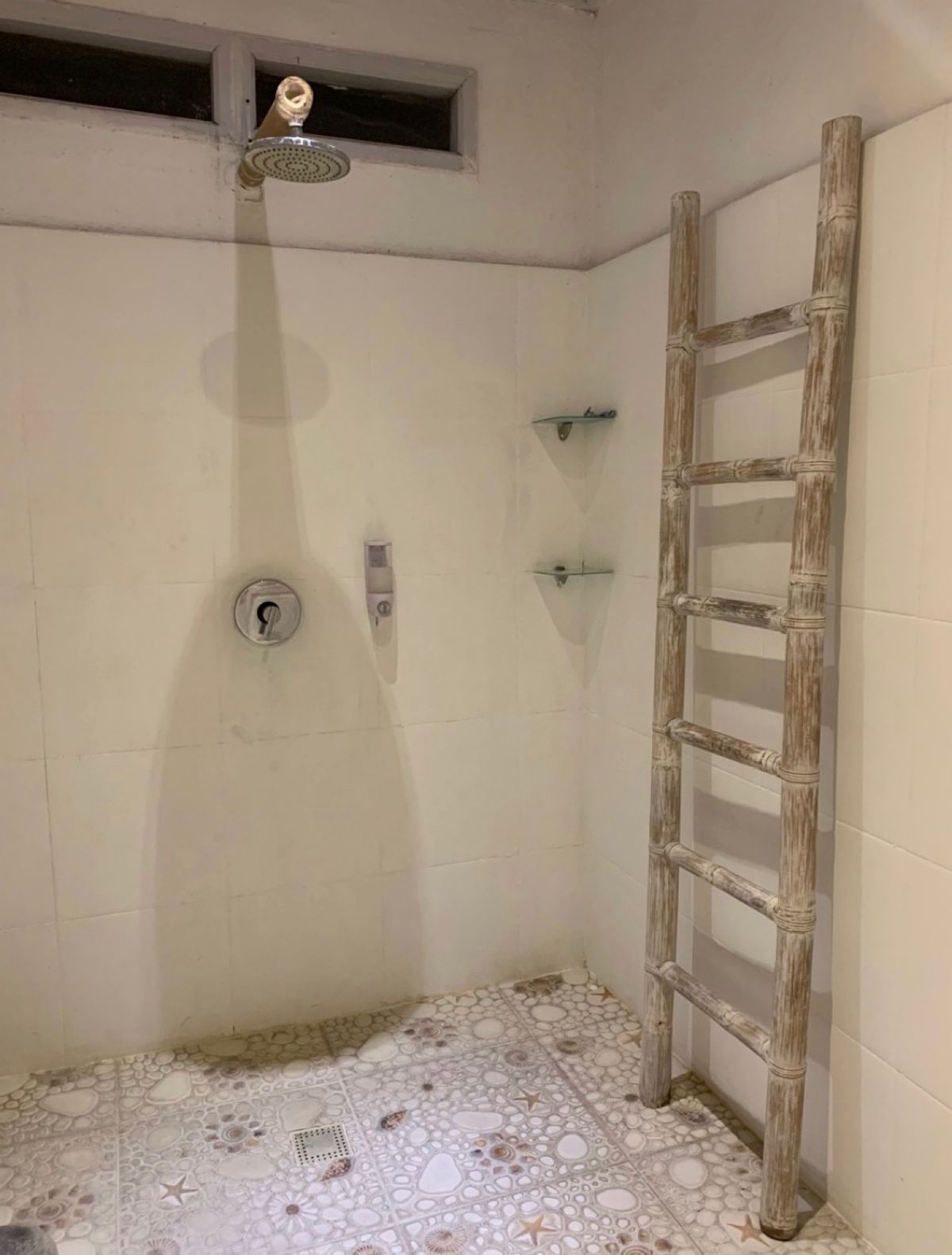 今回初、釣りのためにチャングー滞在。

Booking.comで見つけた
...