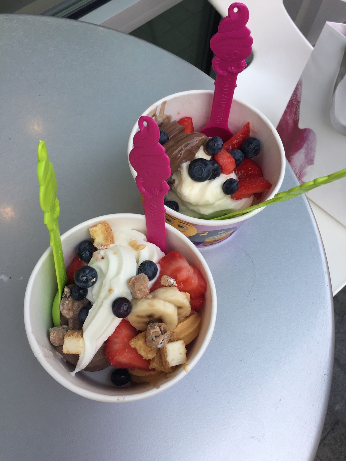 シアトルグルメ

①滞在中、私のお世話をしてくださった旅行会社の方のオスス...