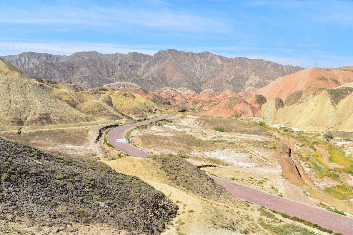 張掖市から50km離れた郊外にある張掖丹霞地貌。
地球が生み出した絶景に出...