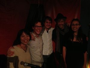 A barは音楽を楽しむことが出来るバー