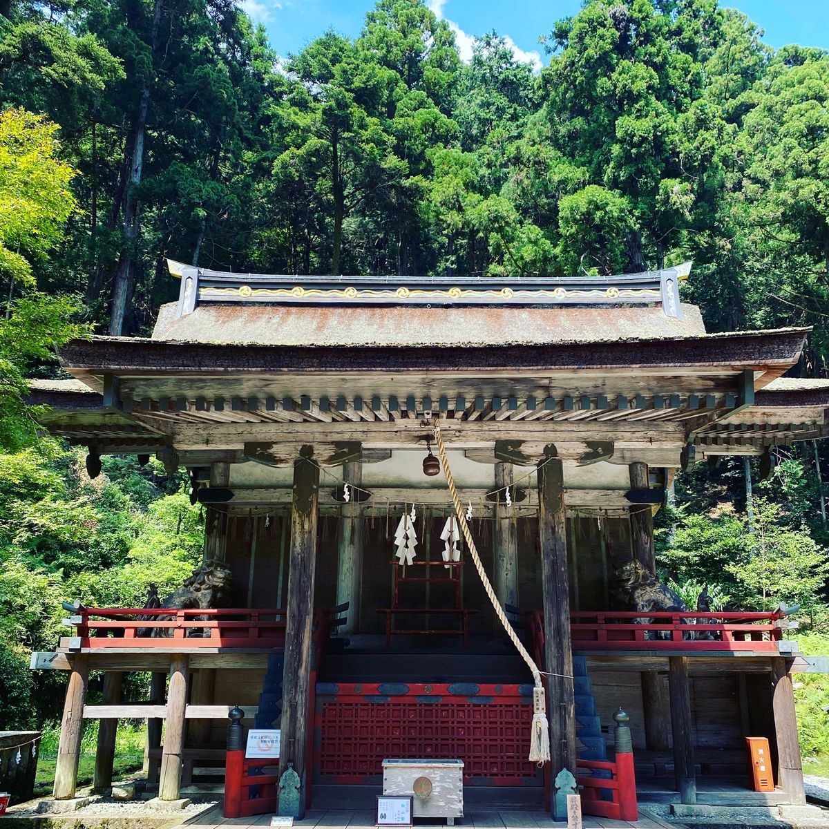 2020滋賀の旅。日吉大社。
平安京の表鬼門を守る社。三角形の破風がつい...