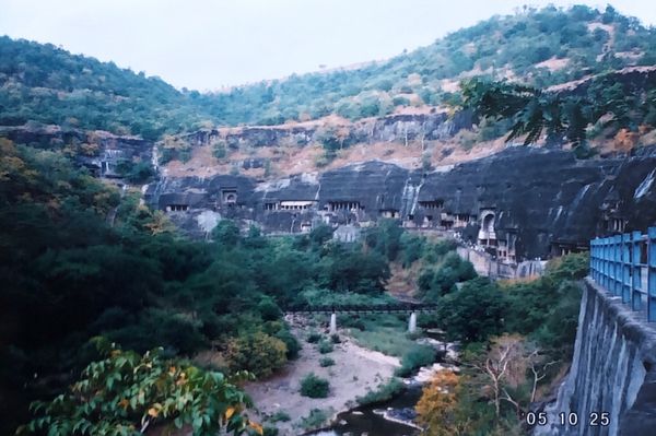 インド・デリー「アジャンタ、エローラ、ジャイプール、デリー」の写真：アジャンタ、エローラ