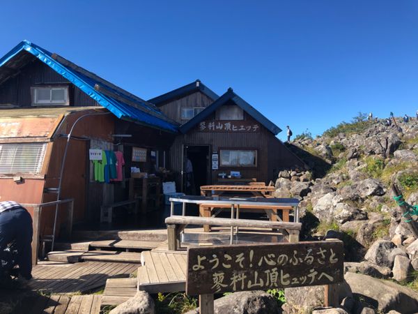 日本「百名山蓼科山と諏訪大社」の写真：日本百名山の一つ蓼科山（2530m）