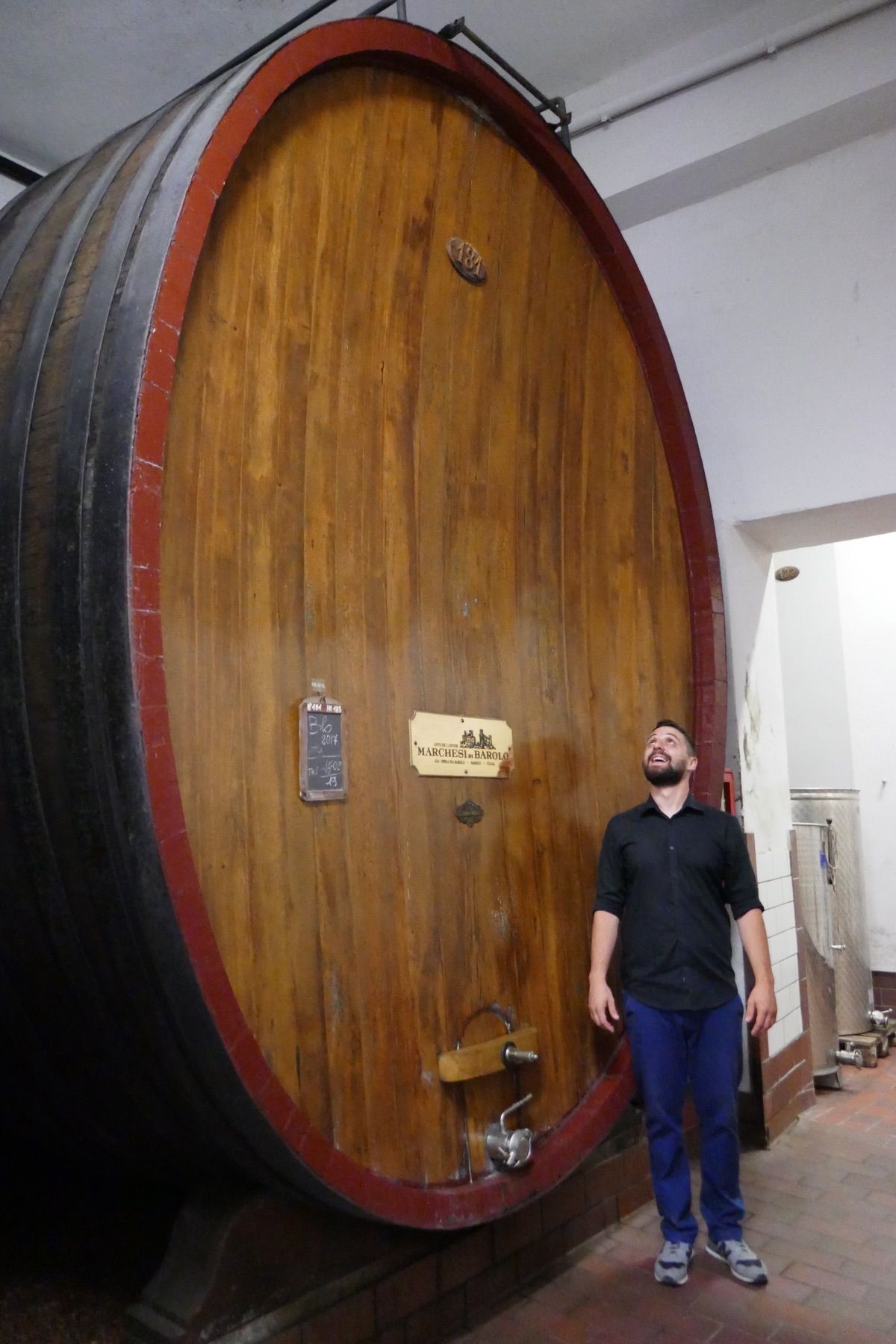 旅の目的② ピエモンテといえばバローロ、バルバレスコ。ワイナリー巡りをして...