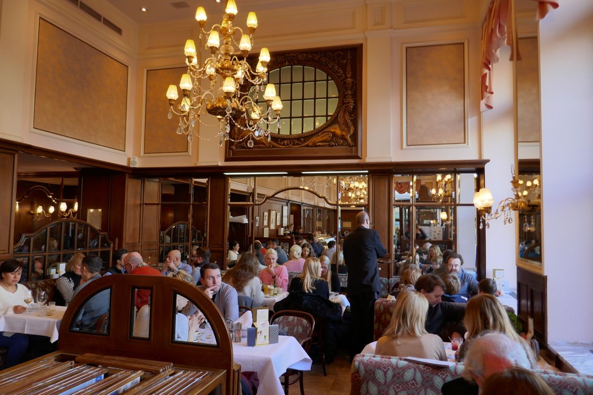 ウィーン　カフェ巡り
Cafe Mozartで朝食