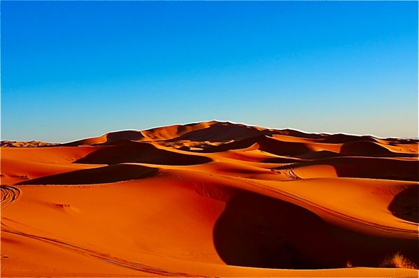 モロッコ・マラケシュ「モロッコ2016秋」の写真：メルズーガで砂漠の夕焼けと日の出を満喫