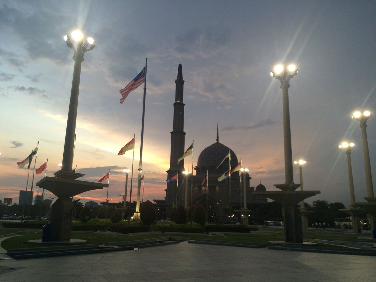 petronas twin tower、ピンク色のモスクなどなど