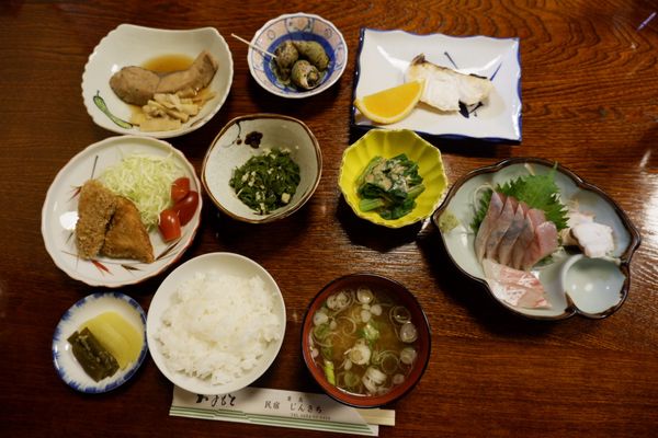 日本・粟島浦村「粟島浦村」の写真：民宿のご飯も、これまた美味しい！！