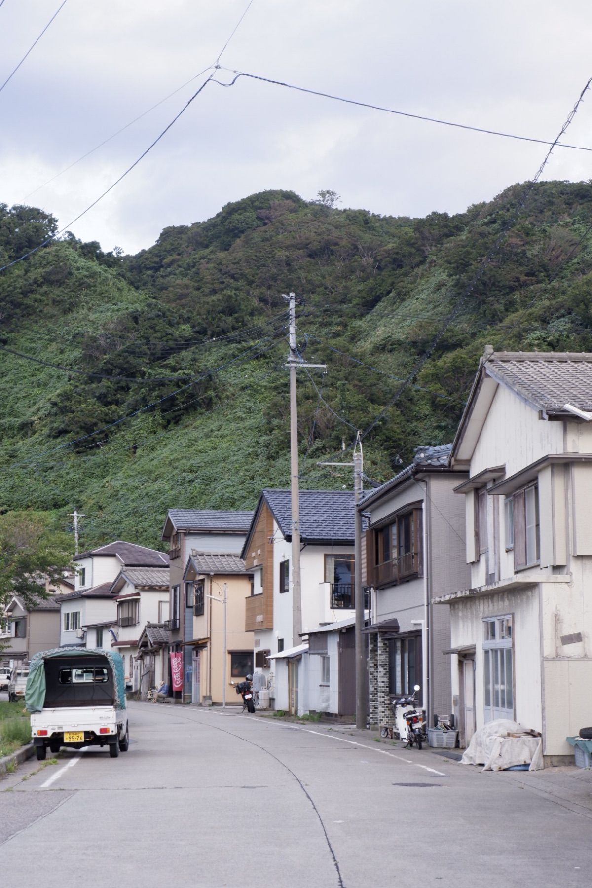 釜谷地区。
お土産はおばあちゃん手作りの海藻類を。