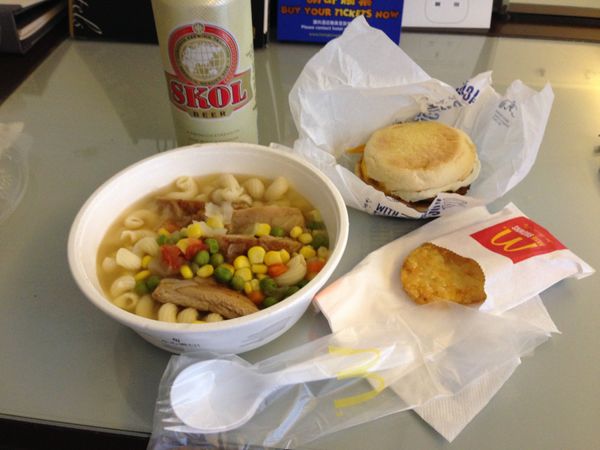 香港・HongKong「LCCで香港撮影旅行」の写真：香港グルメ
朝マックマカロニ