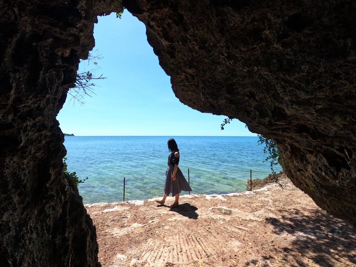 ランチの後は、サビチ鍾乳洞へ向かいます。
近くのビラ兼カフェでしばしの休息...