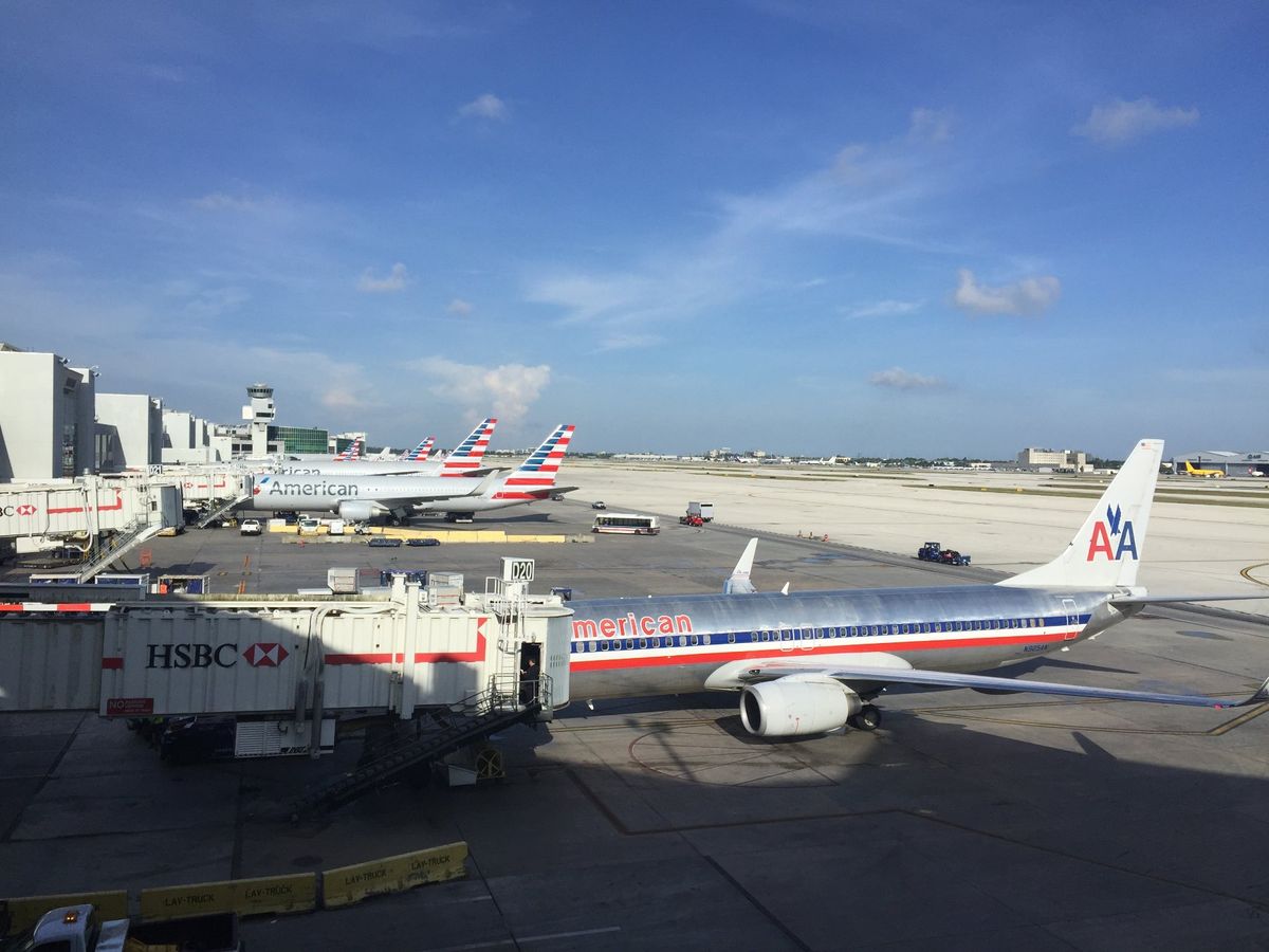 経由地2
マイアミ国際空港（MIA)