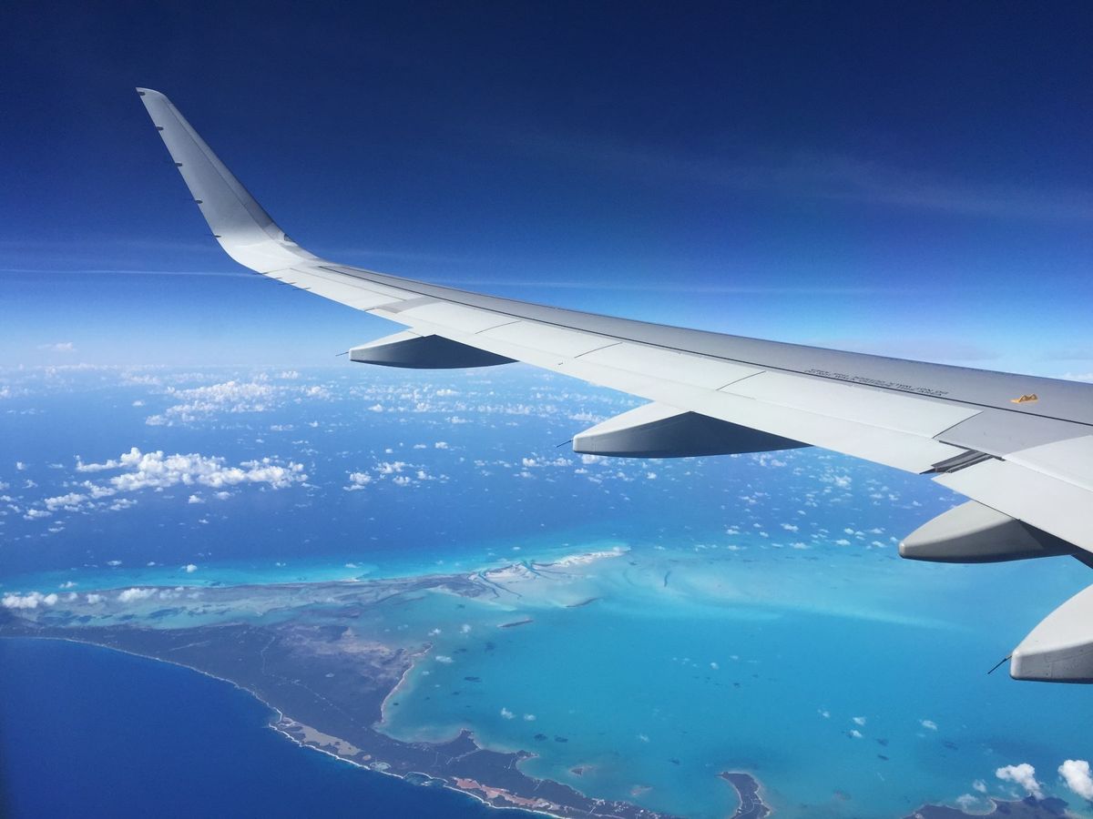 ドミニカ～キューバ～バハマ上空
AA1369　N90024　Airbus　...