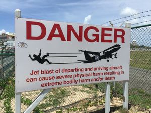 Maho　Beach