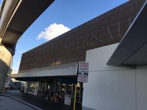 経由地1
サンフランシスコ国際空港（SFO）