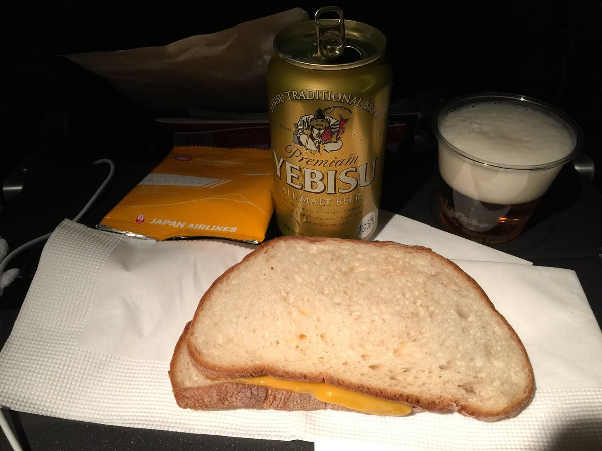 JL2 HND-SFO JA734J Boeing777-346/ER
2...