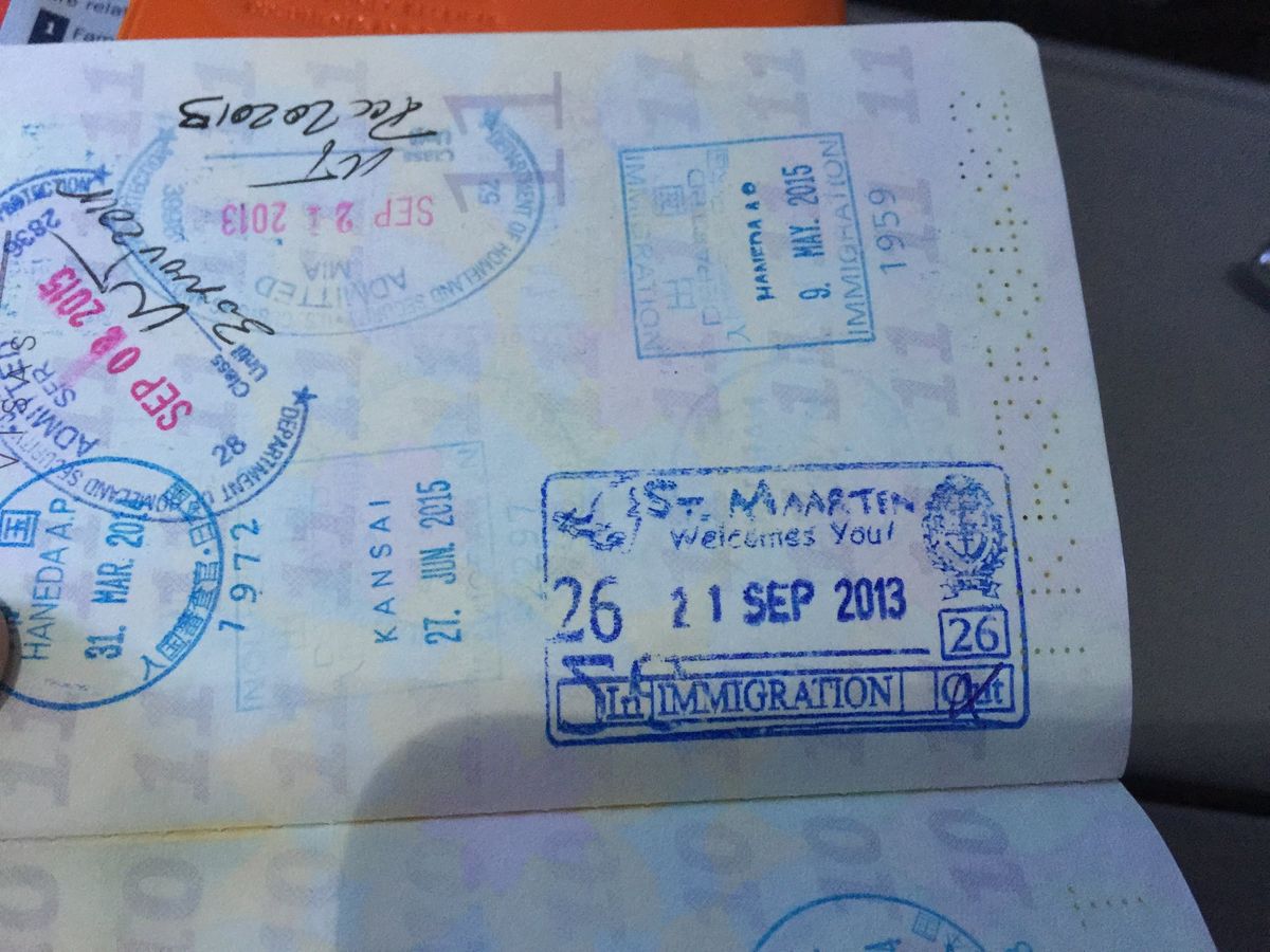 ドミニカ～キューバ～バハマ上空
AA1369　N90024　Airbus　...