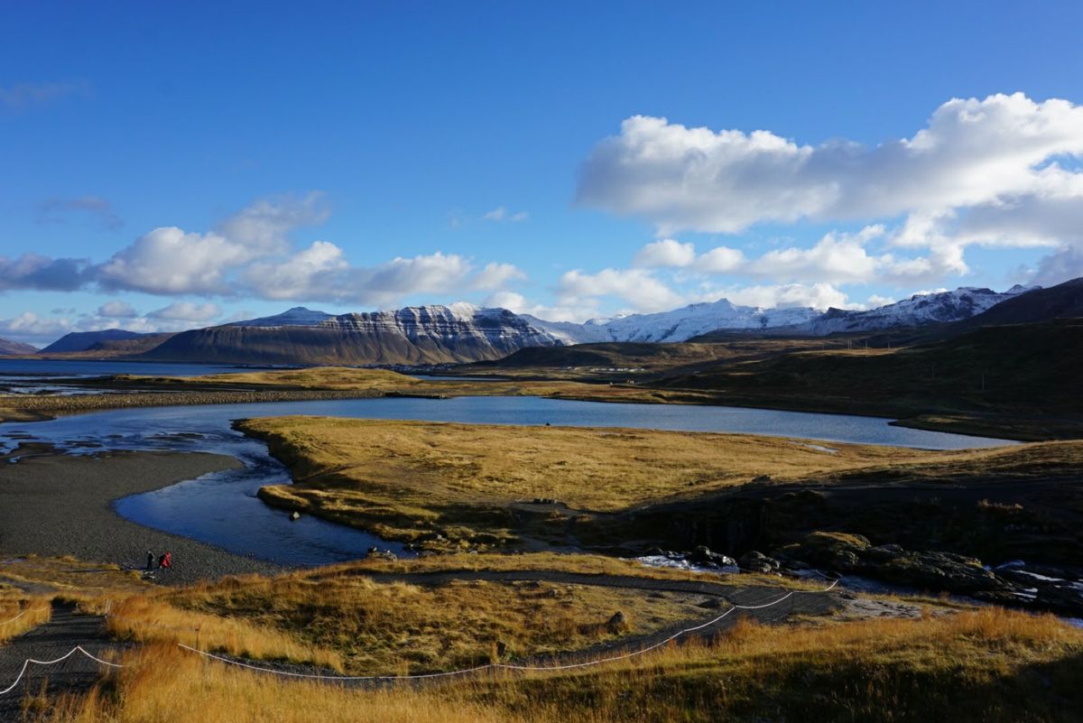 圧倒的だった氷河と地形🏔
クジラにもオーロラにも出会えた旅。
デンマークも...
