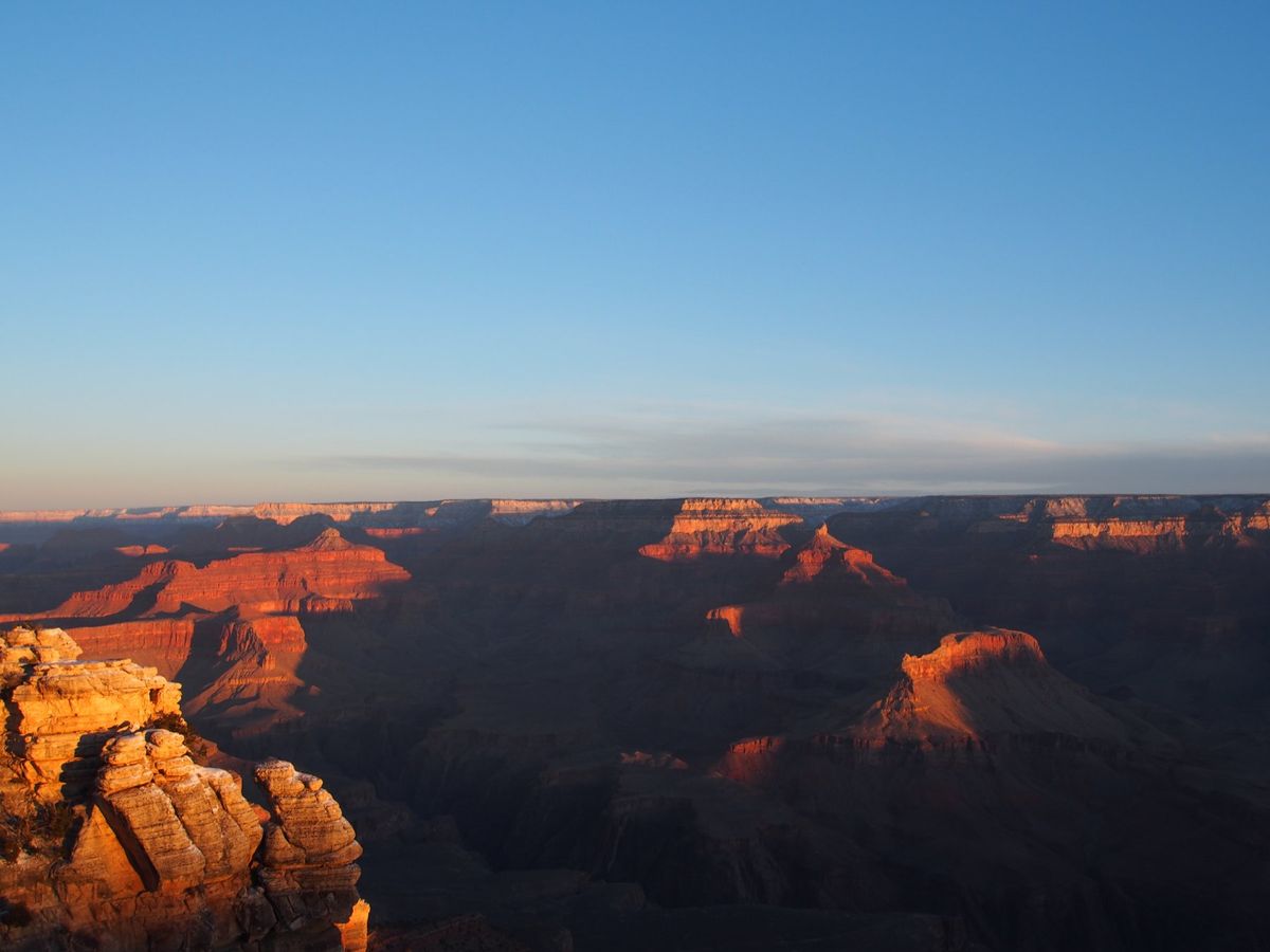グランドキャニオン国立公園に1泊2日のオプショナルツアーに参加！
日の入り...