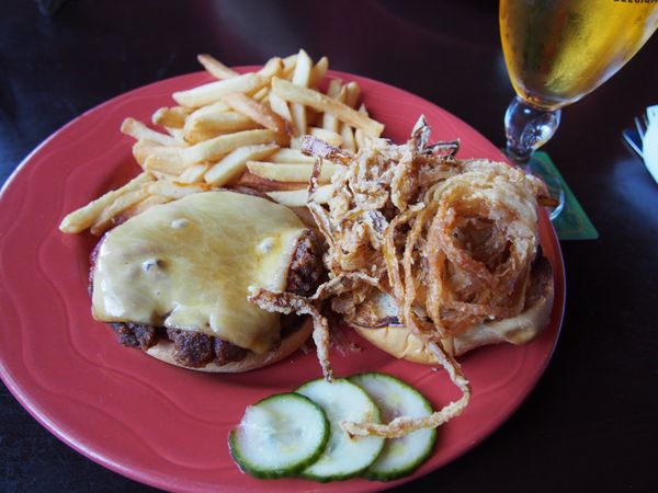 アメリカ(米国)・サンフランシスコ「アメリカ旅行（2013.02.17-25）」の写真：アメリカ最初の食事はThe Pubという...