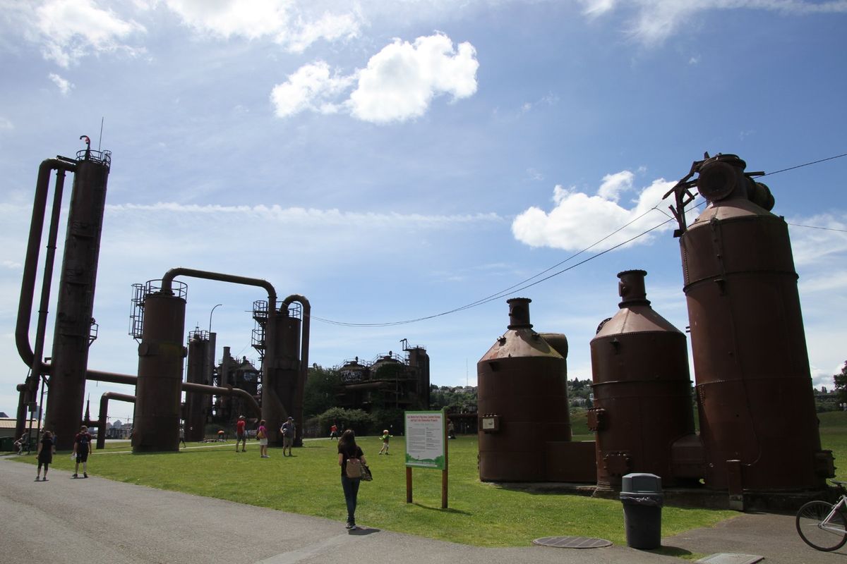 シアトル市内観光。
ガスワークスパーク行って、その後Black Raven...