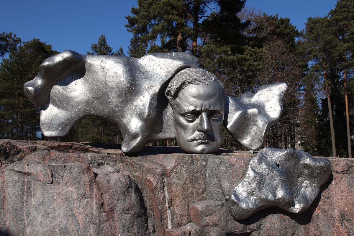 シベリウスモニュメント。
ヘルシンキ中央駅から徒歩で行くのは流石に遠かった。