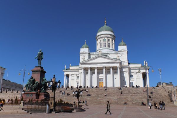 フィンランド・ヘルシンキ「ヨーロッパ旅行（2018.04.13-20）」の写真：ヘルシンキ大聖堂とテンペリアウキオ教会！