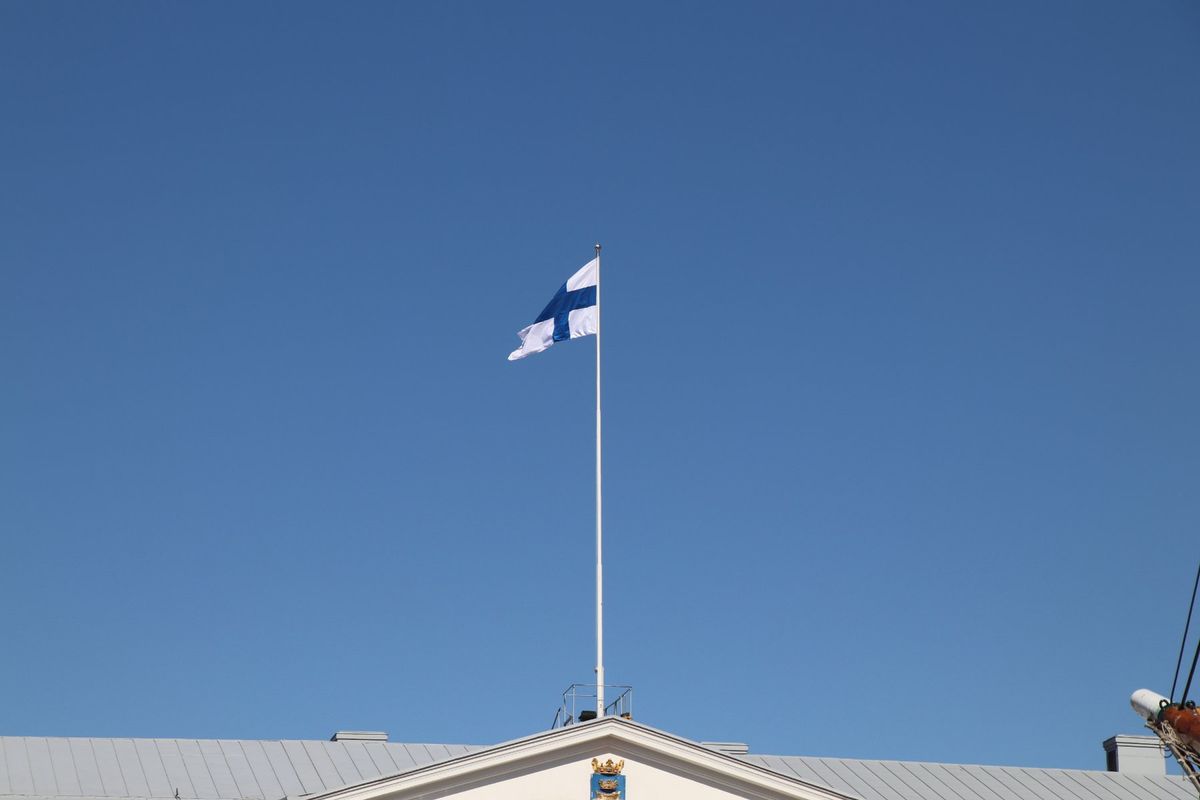 オールドマーケットで昼食。サーモンサンド！