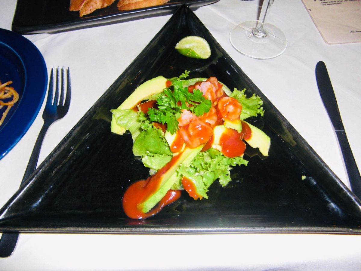 26th Feb 2010 pic📷

Dinner🍽🍸✨
ホテルの真向か...