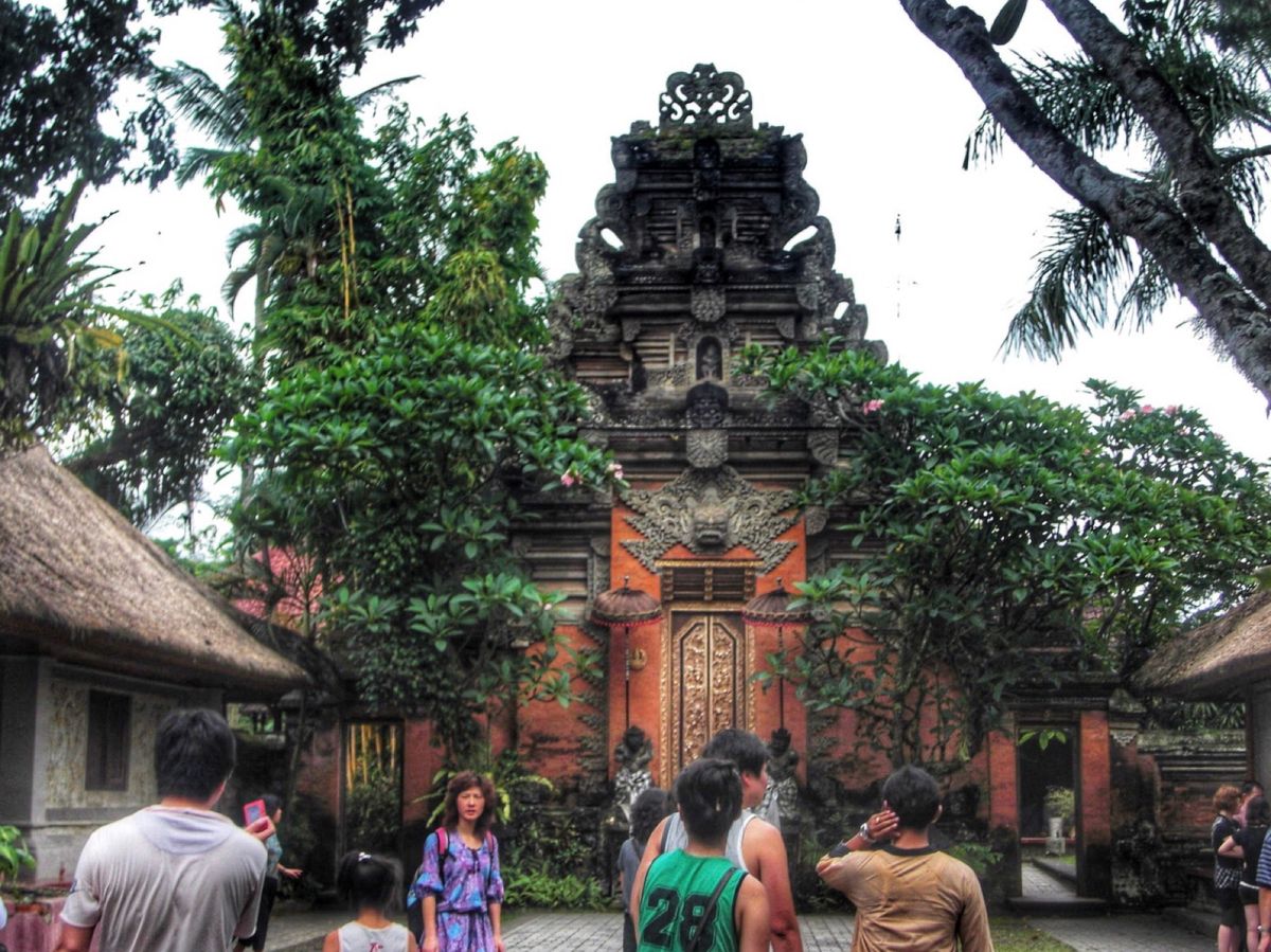 23rd Feb 2010 pic📷
in Ubdo

That has ...