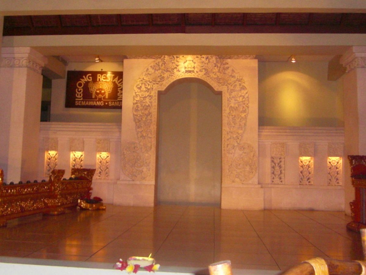 23rd Feb 2010 pic📷

Dance dinner show...