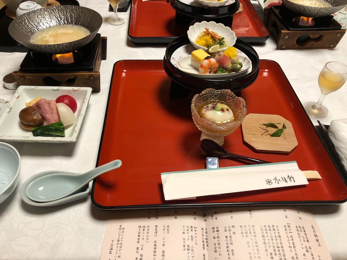 日本三名泉の一つ下呂温泉で足湯めぐりしながら温泉街散策♫