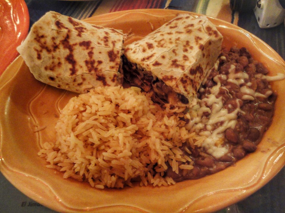 9th Jul. 2011 pic📷
Dinner𓌉◯𓇋 ‎
🌵🥑🌶️🌮
...